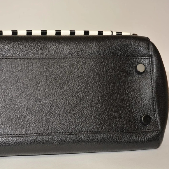 REBECCA MINKOFF COPENHAGEN BLACK/ WHITE PEBBLED LEATHER TOTE - Picture 3 of 16